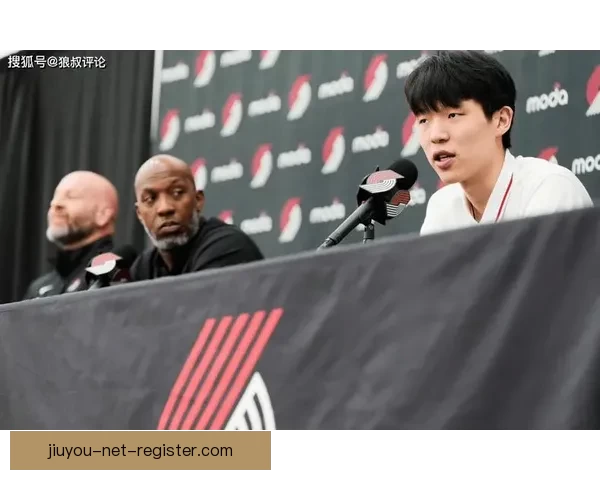 斯普利特着力提升杨瀚森三分出手能力助其外线投射全面进化持续优化表现